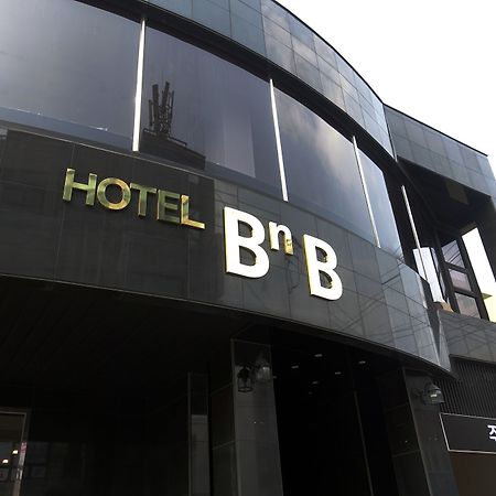 Gallery Hotel Bnb Jeju Exterior foto