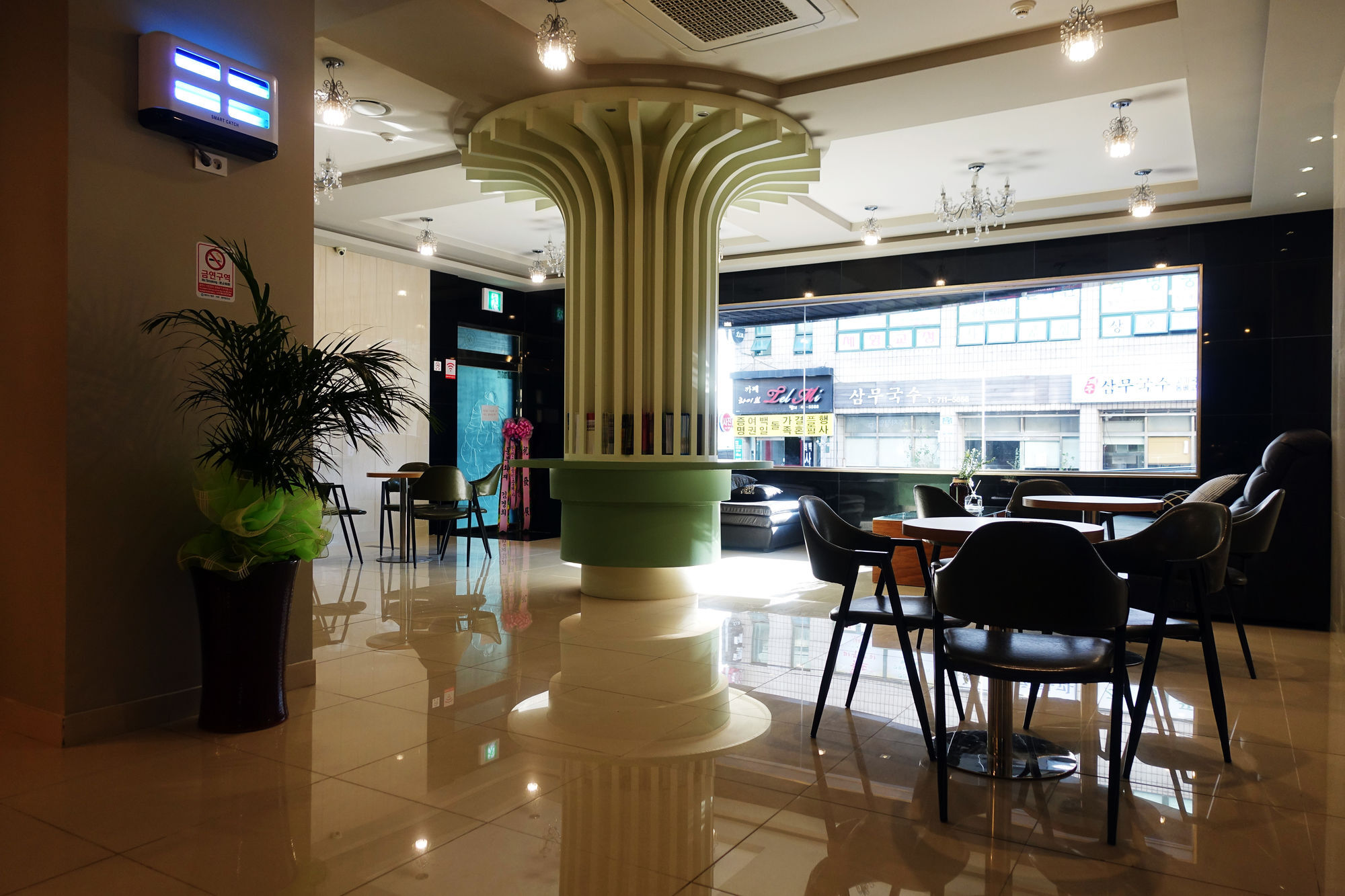 Gallery Hotel Bnb Jeju Exterior foto